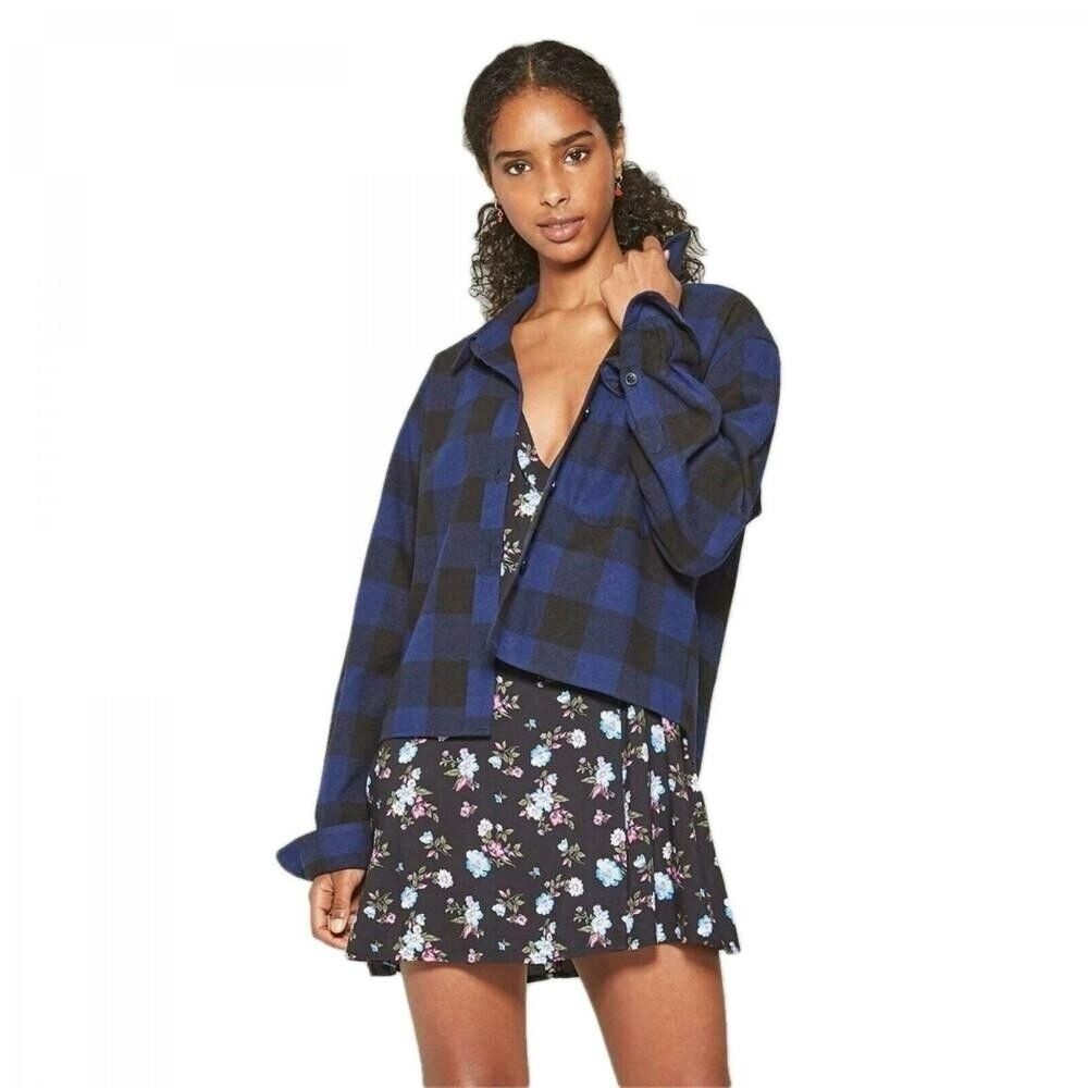 NWT,Sz S, Wild Fable Women's Long Sleeve Cropped Plaid Oversized Flannel ShirtC3